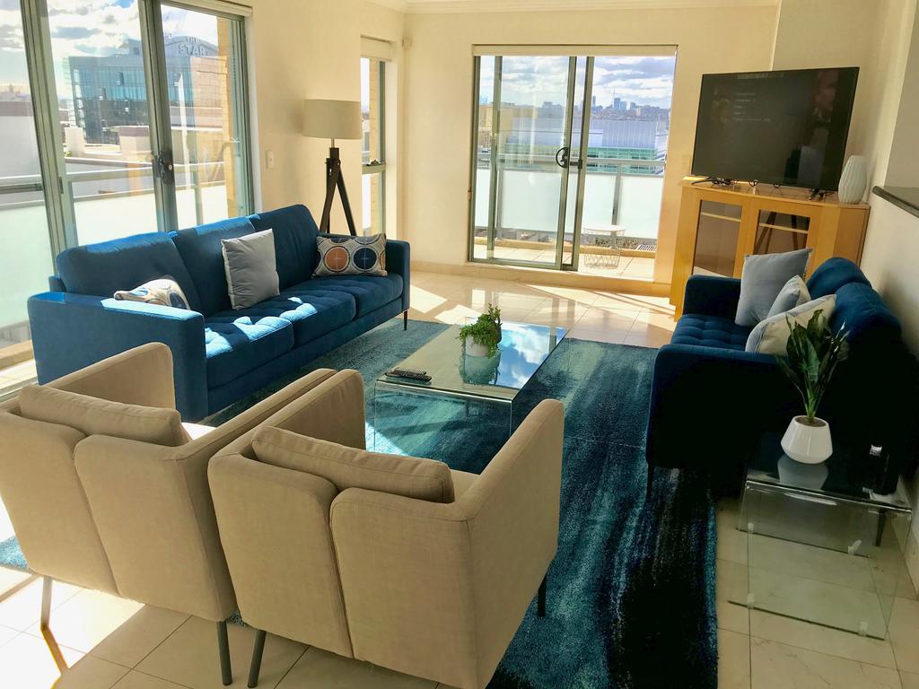 Liv Arena Apartments Darling Harbour Сідней Екстер'єр фото