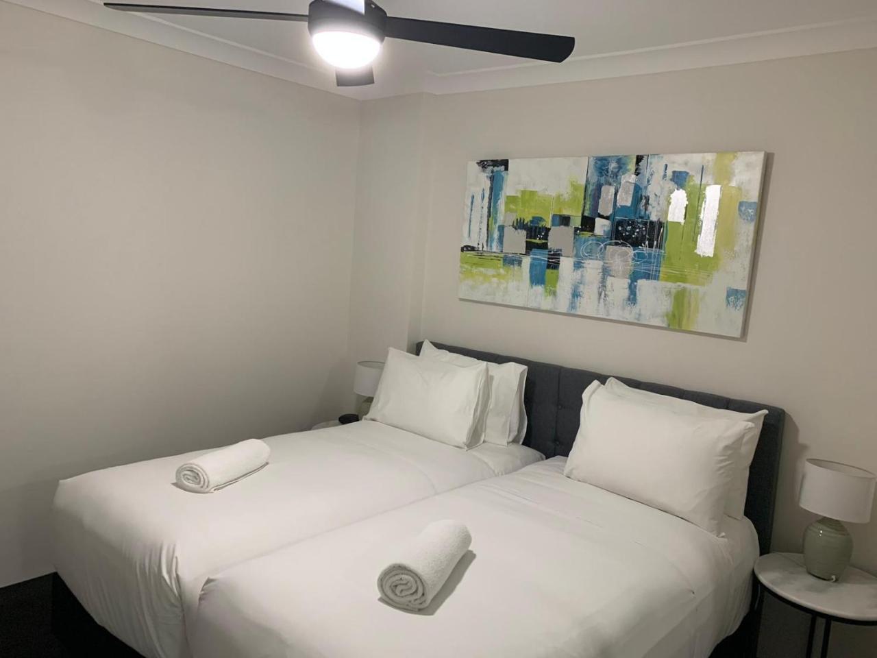 Liv Arena Apartments Darling Harbour Сідней Екстер'єр фото